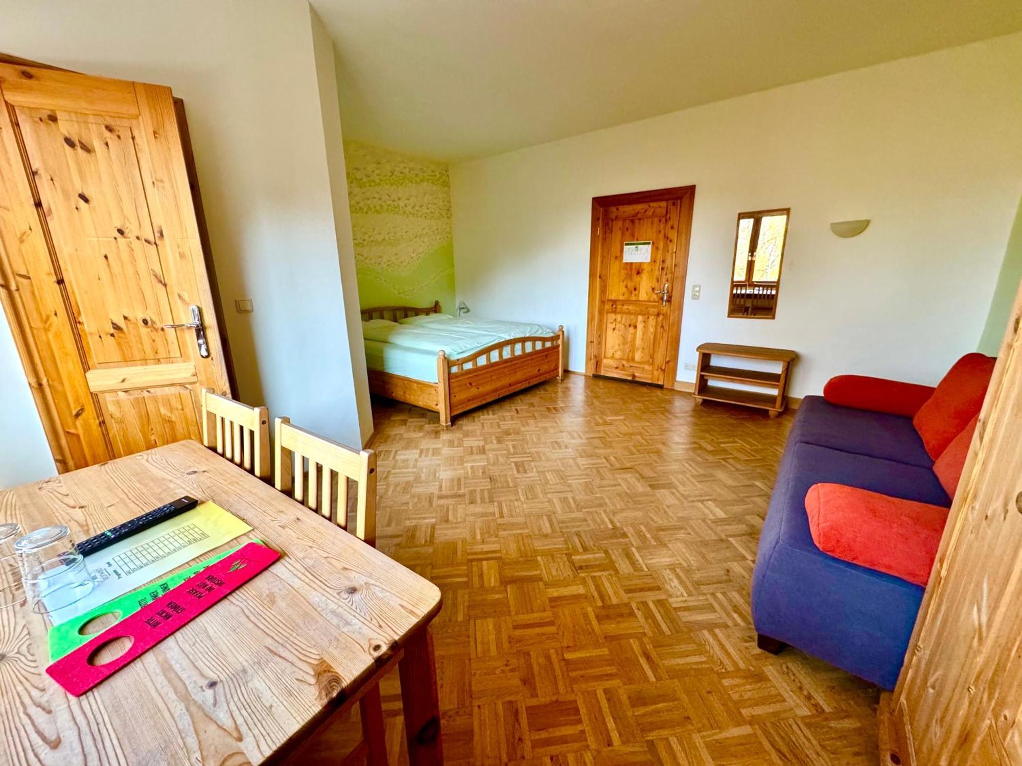 Hotel Gruenwald Ansbach Ngoại thất bức ảnh